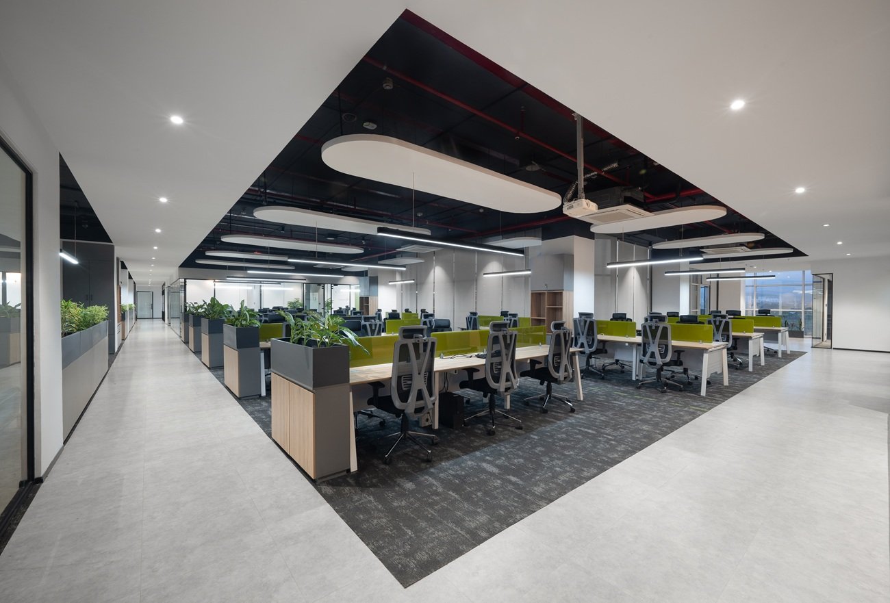 Why Offices Fall Behind as Businesses Grow